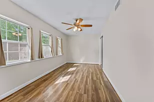 10613 Willowgrove Dr, Houston, TX 77035 - Photo 25