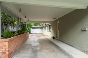 10613 Willowgrove Dr, Houston, TX 77035 - Photo 3