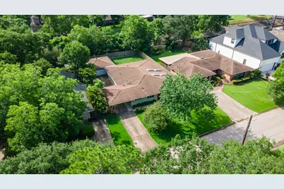 10613 Willowgrove Drive, Houston, TX 77035 - Photo 1