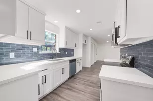 2311 Chestnut Oak Pl, The Woodlands, TX 77380 - Photo 11