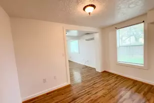 232 S Tesch St, Bellville, TX 77418 - Photo 3