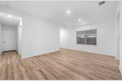[Address not provided], Rosharon, TX 77583 - Photo 5