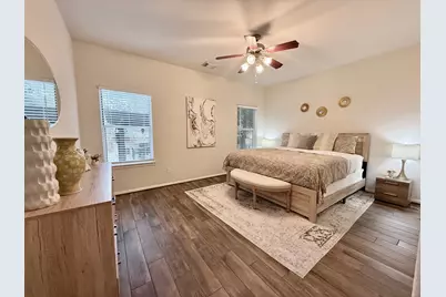 142 E Spindle Tree Circle, The Woodlands, TX 77382 - Photo 13