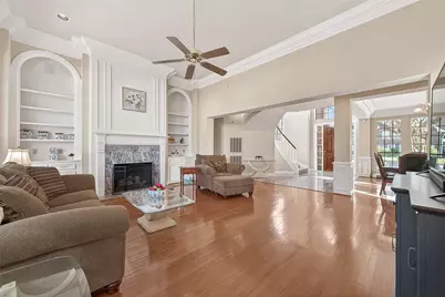 2203 Gleneagles Drive, League City, TX 77573 - Photo 7