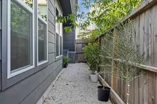 1312 Heslep St, Houston, TX 77009 - Photo 31