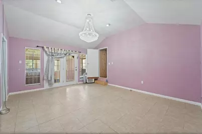 401 Lee Avenue, Anahuac, TX 77514 - Photo 33