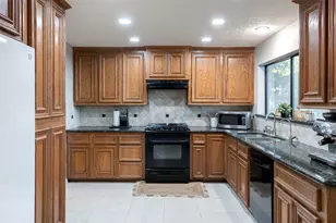 5103 Kleinbrook Dr, Houston, TX 77066 - Photo 5