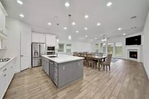 1108 Wandering Brook St, Magnolia, TX 77354 - Photo 5