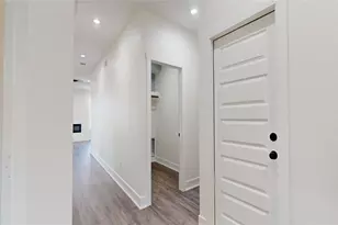 5119 Selinsky Rd, Houston, TX 77048 - Photo 3