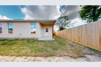 5119 Selinsky Road, Houston, TX 77048 - Photo 39