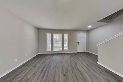 10834 Glenora Drive, Houston, TX 77065 - Photo 3