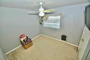 3239 Beran Dr, Houston, TX 77045 - Photo 15