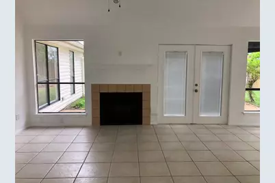 16802 Tranquil Drive, Sugar Land, TX 77498 - Photo 5