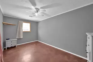 9141/9145 Oak Arbor Dr, Conroe, TX 77384 - Photo 13