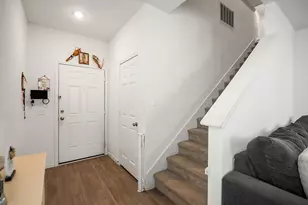 7327 Madison Cmns Ln, Houston, TX 77075 - Photo 7