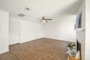 26907 Castlecliff Ln, Kingwood, TX 77339 - Photo 15