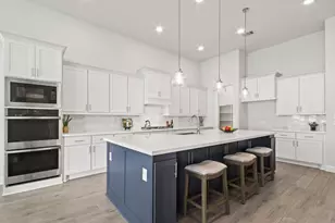 17406 Bayflower Dr, Conroe, TX 77385 - Photo 9