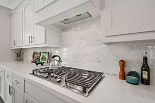 17406 Bayflower Dr, Conroe, TX 77385 - Photo 13