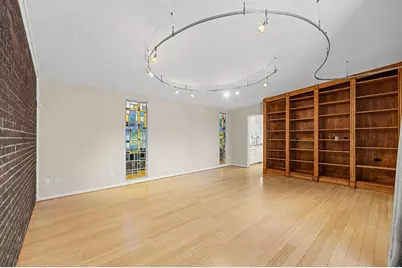 9107 Timberside Drive, Houston, TX 77025 - Photo 9