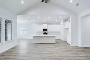 3003 Lago Costa Dr, Texas City, TX 77568 - Photo 15