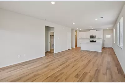 29215 Farmhouse Estates Drive, Waller, TX 77484 - Photo 7