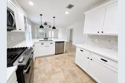 1011 Backland Court, Spring, TX 77373 - Photo 9