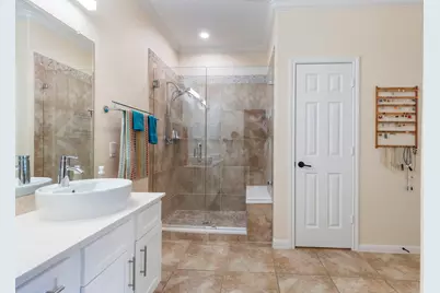3 Avenswood Place, The Woodlands, TX 77382 - Photo 27