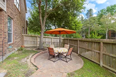 3 Avenswood Place, The Woodlands, TX 77382 - Photo 7