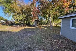 3238 Texas Ave, Texas City, TX 77590 - Photo 13