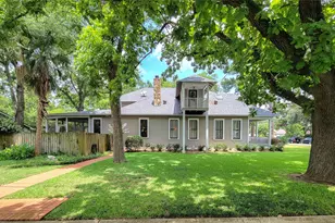 1406 Key St, Brenham, TX 77833 - Photo 3