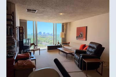 3600 Montrose Boulevard #1005, Houston, TX 77006 - Photo 3