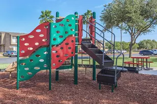 2401 La Vista Ave, McAllen, TX 78501 - Photo 5