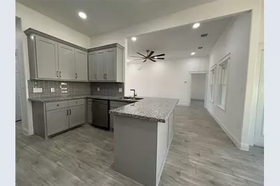 10835 Deaf Smith Street, La Porte, TX 77571 - Photo 19