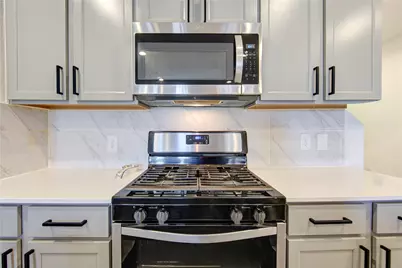 3902 Elk Creek Court, Katy, TX 77494 - Photo 11