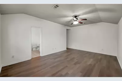 147 W Misty Dawn Drive, The Woodlands, TX 77385 - Photo 15