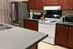 10018 Cedar Branch Dr Dr, Baytown, TX 77521 - Photo 9