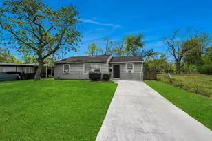 5018 Northridge Dr, Houston, TX 77033 - Photo 41