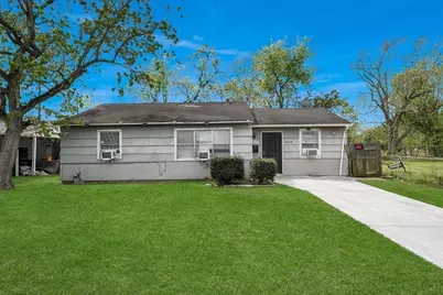 5018 Northridge Drive, Houston, TX 77033 - Photo 39