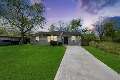 5018 Northridge Drive, Houston, TX 77033 - Photo 39