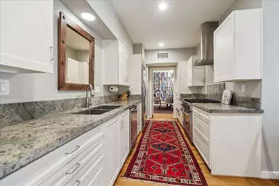 10 S Briar Hollow Lane #50, Houston, TX 77027 - Photo 13