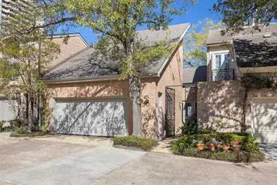 10 S Briar Hollow Lane #50, Houston, TX 77027 - Photo 1