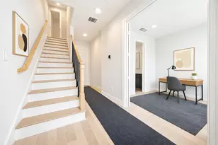 2745 Providence St, Houston, TX 77020 - Photo 3