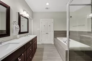 961 Saint Augustine St, Houston, TX 77023 - Photo 11