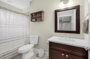 961 Saint Augustine St, Houston, TX 77023 - Photo 15