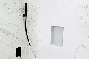 610 E 41st St, Houston, TX 77022 - Photo 13