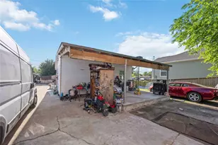2311 Russell St, Houston, TX 77026 - Photo 13