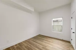 9727 Stedman St, Houston, TX 77029 - Photo 7