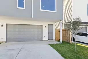 4704 Ward St, Houston, TX 77021 - Photo 3