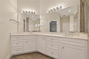 11504 Main Pine Dr, Houston, TX 77025 - Photo 31