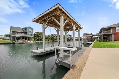 1200 Waterways Drive, Crystal Beach, TX 77650 - Photo 13